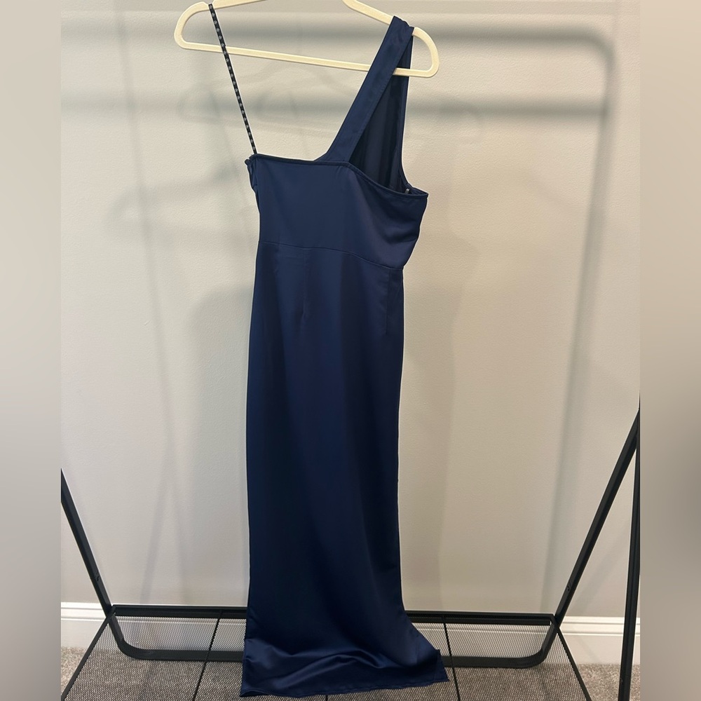 One-Shoulder Long Dress - Picture 4 of 5